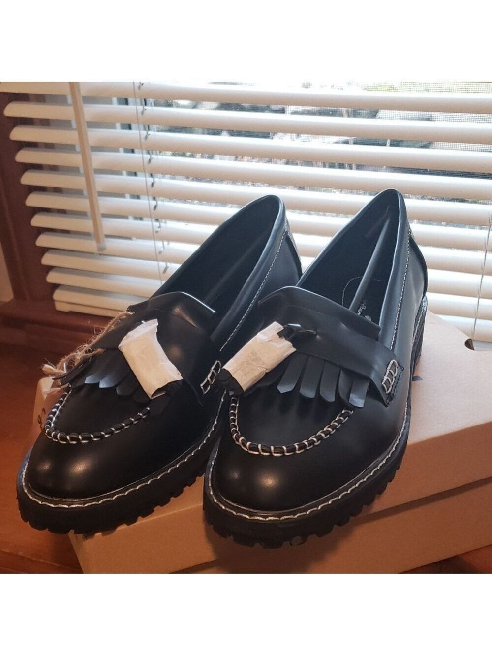 New In Box Seven7 Black Loafers with Lug Sole And Fringe Detail - Picture 1 of 7